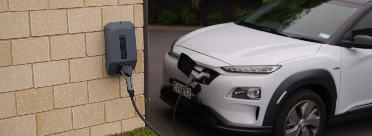 Recharge d'une voiture électrique à domicile
